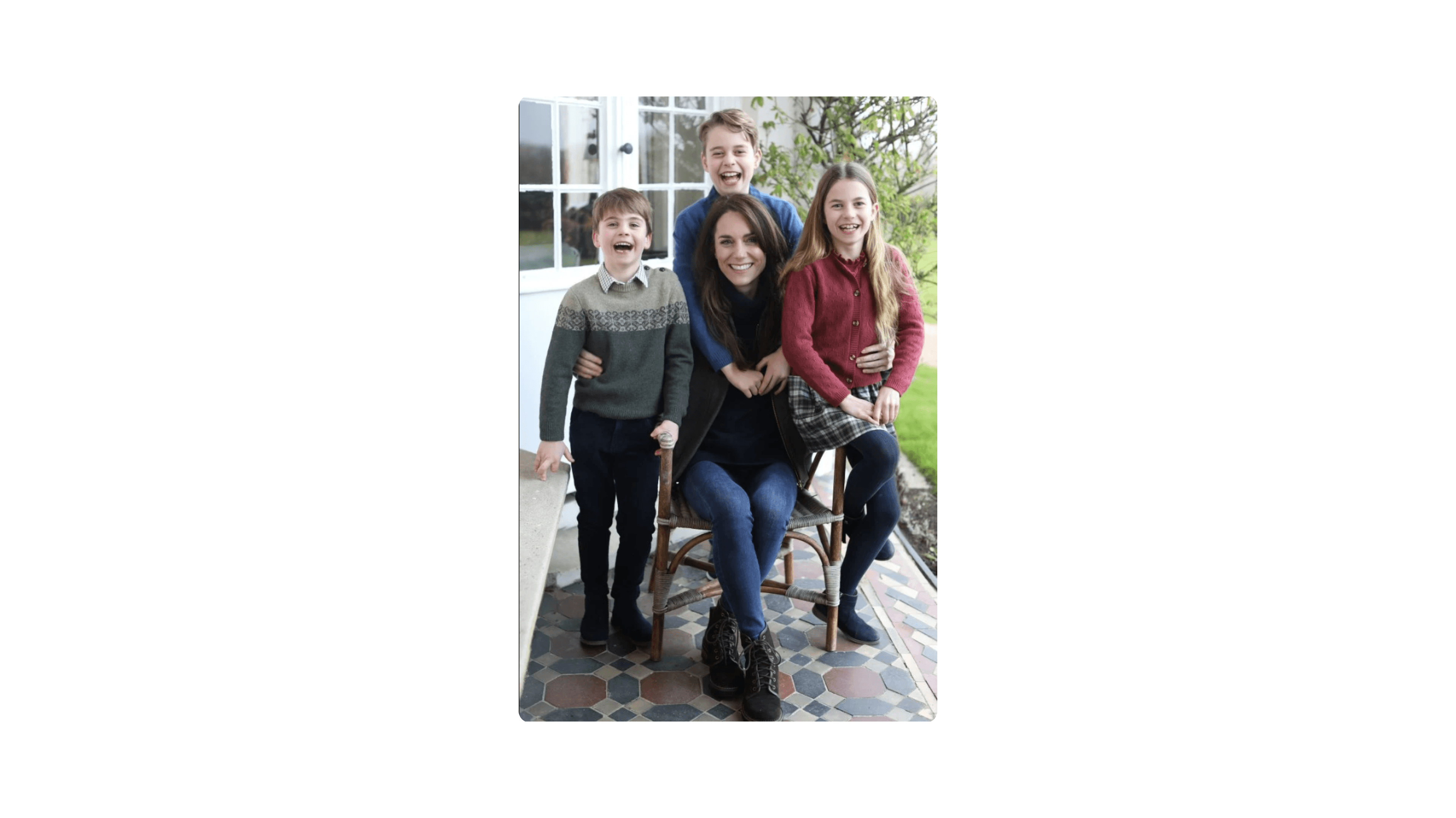 Family photo of Kate Middleton and her three children. Which was digital manipulated.